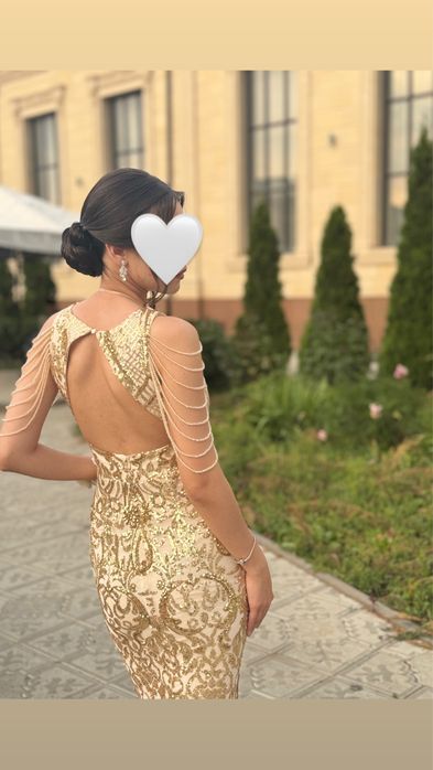 Продам красивое платье