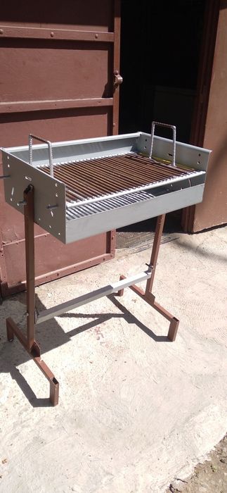 Grătar pt curte sau voiaj.