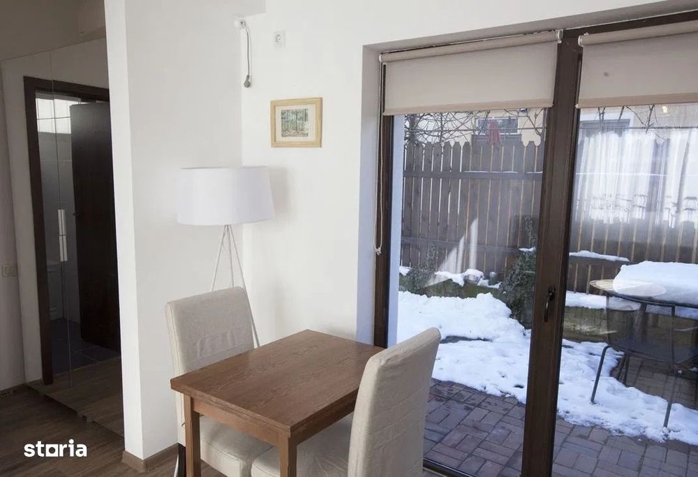 Ap. 2 Camere- Obor, Centrala, Bucatarie Inchisa, Parcare, Curte