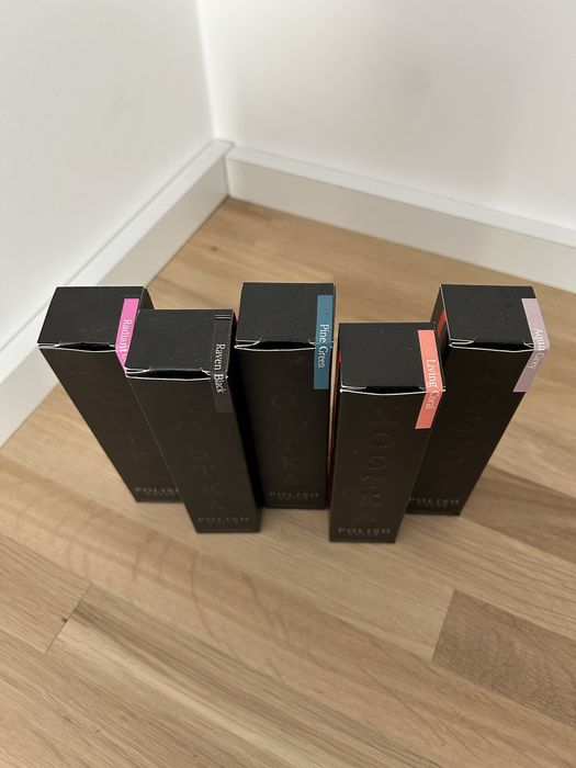 Oja semipermanenta diverse culori design deosebit