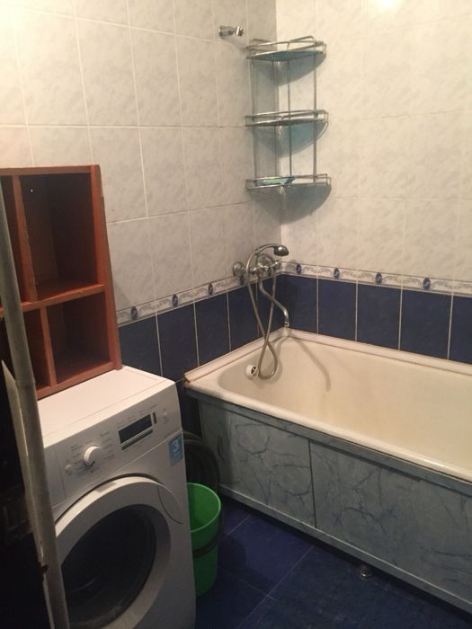 Chilonzor 13 kvartal 3 xonali kvartira 1 etaj Sotiladi