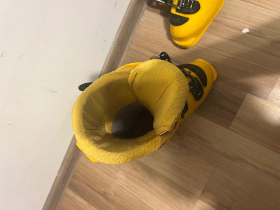 Clăpari schi Koflach Racing RC – Mărime 39-40 Stare Excelentă