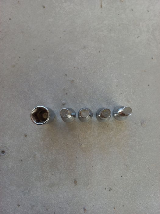 Секретныи шпилка 12mm 1×25