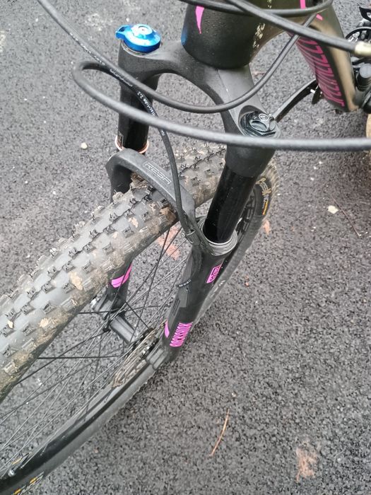 Vand bicicleta Specialized full suspension