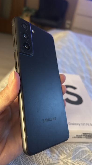 Samsung s21 se ,memorie 128impecabil