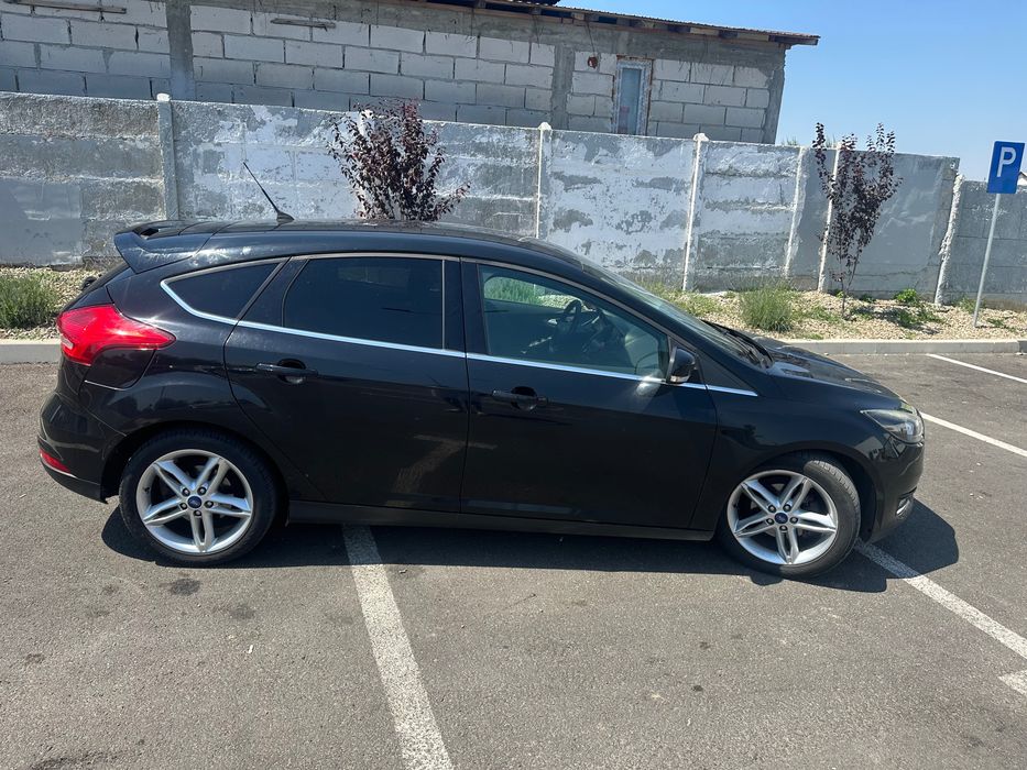 FORD Focus 0 — imagine 3