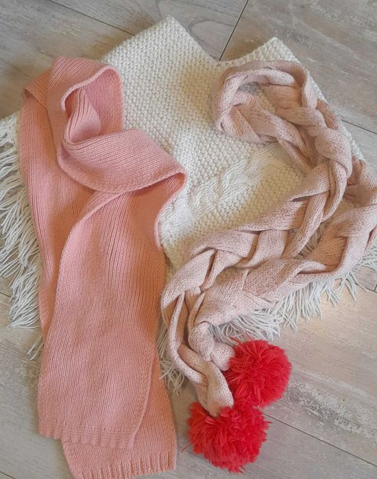 бяло детско пончо