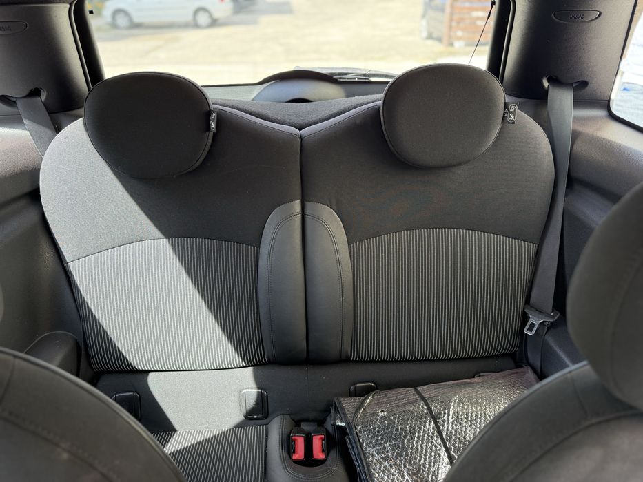 Mini Cooper 1.6 benzină, an 2009
