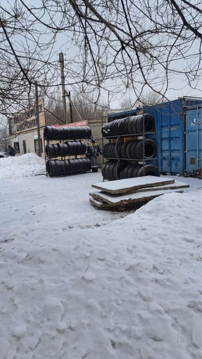 Продам шины б/у для легковых автомобилей