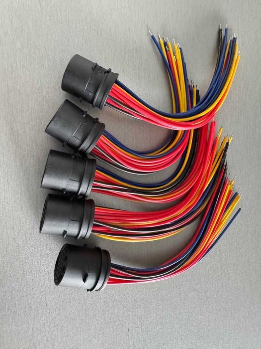 Букса/Куплунг с кабели задна врата Опел Зафира/Астра