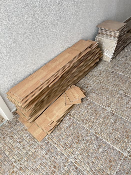 Подарявам ламинат около 15 кв