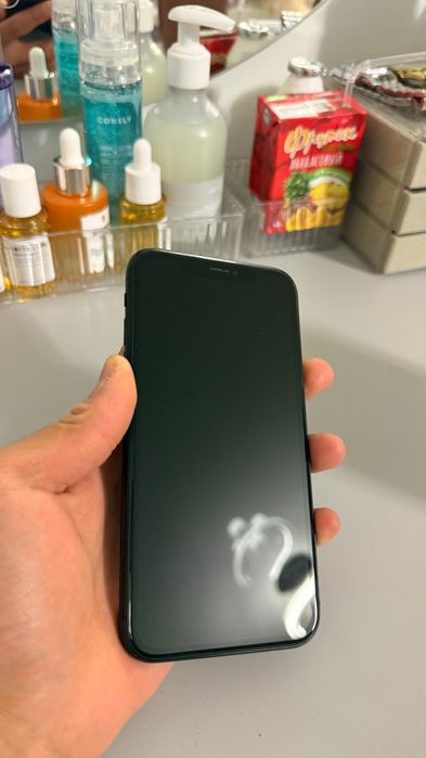iPhone XR в отличном состоянии