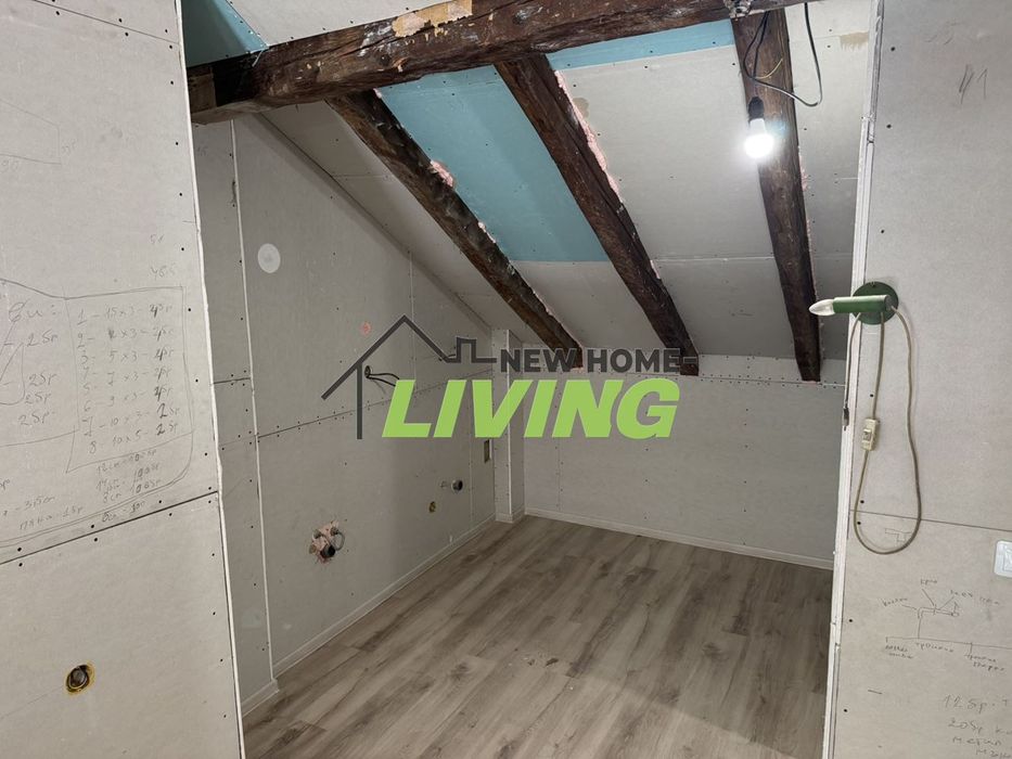 Продава се Етаж от къща в Пловдив, Център - 70 кв.м за 2786 €/кв.м - Снимка #5