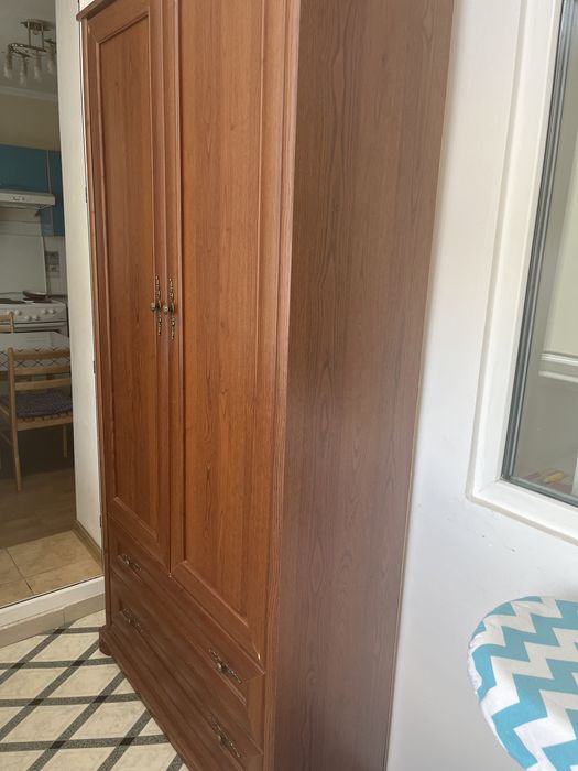 Продам шкаф посудный б/у