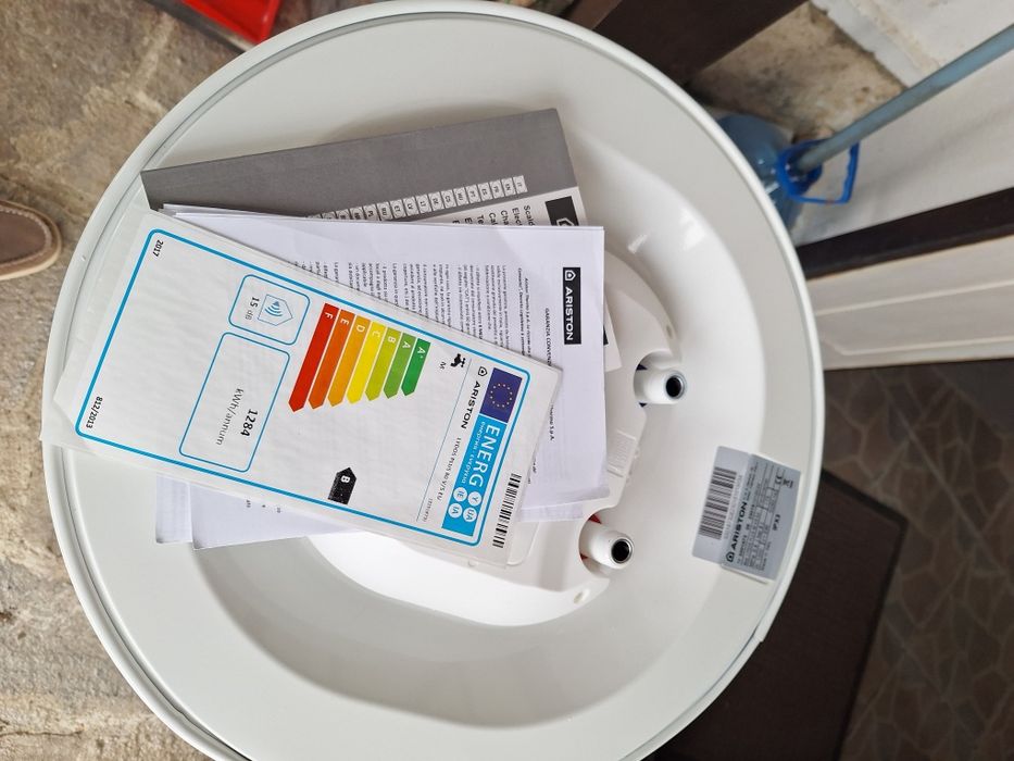 Бойлер "Ariston lydos plus 80l"