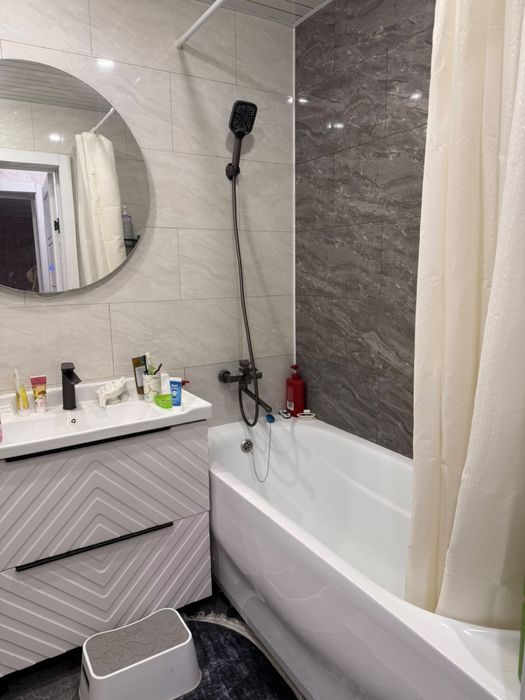 Продам 3-х комнатнатную квартиру
