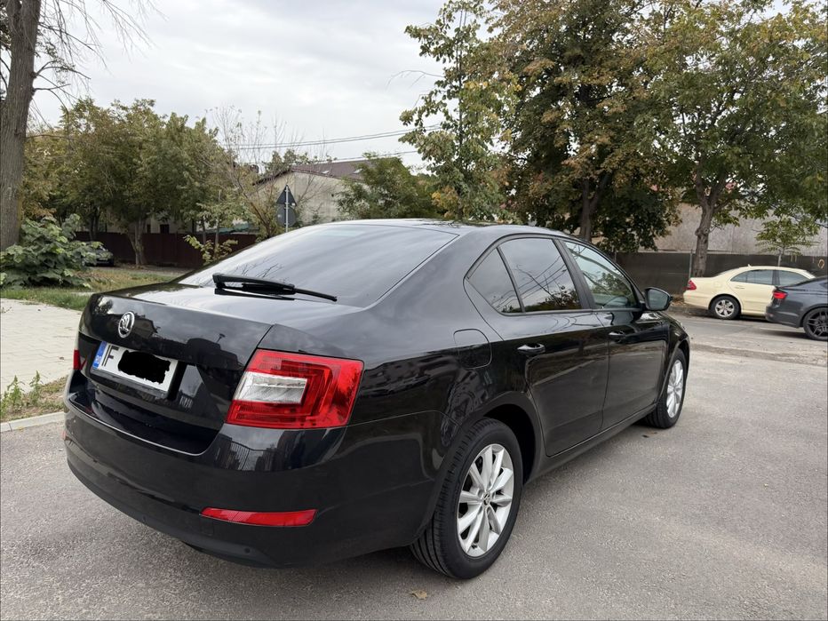 SKODA Octavia 2015 — imagine 3