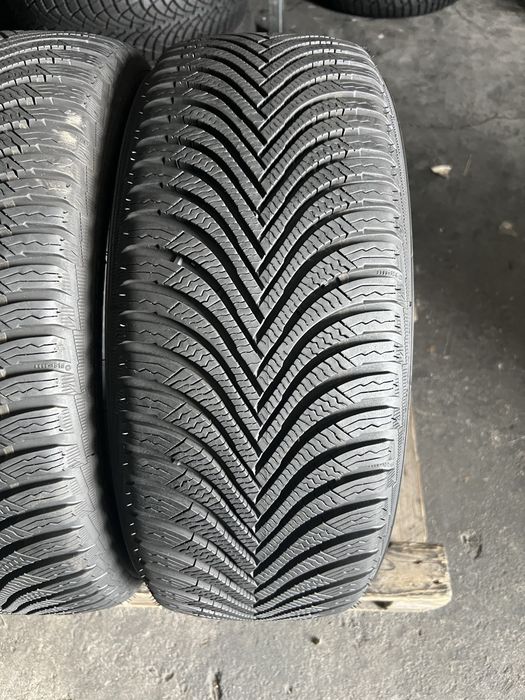 2 anvelope iarna 205/50/17 Michelin 8 mm!