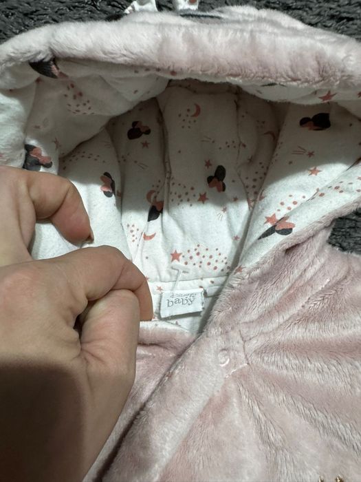 Salopeta Minnie Mouse marimea 74 impecabila