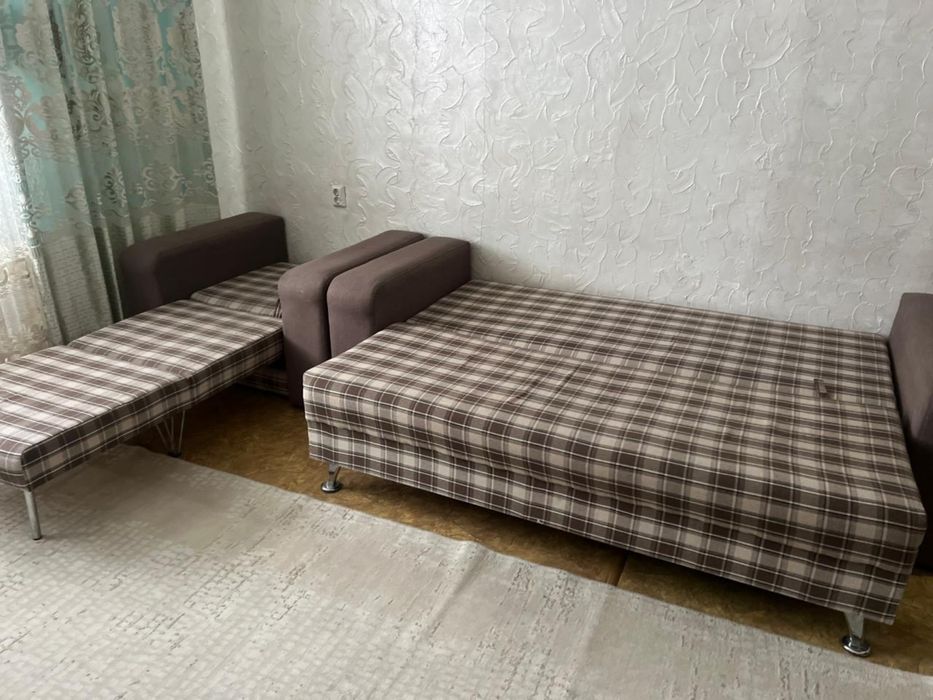 Срочно продам диван тройка