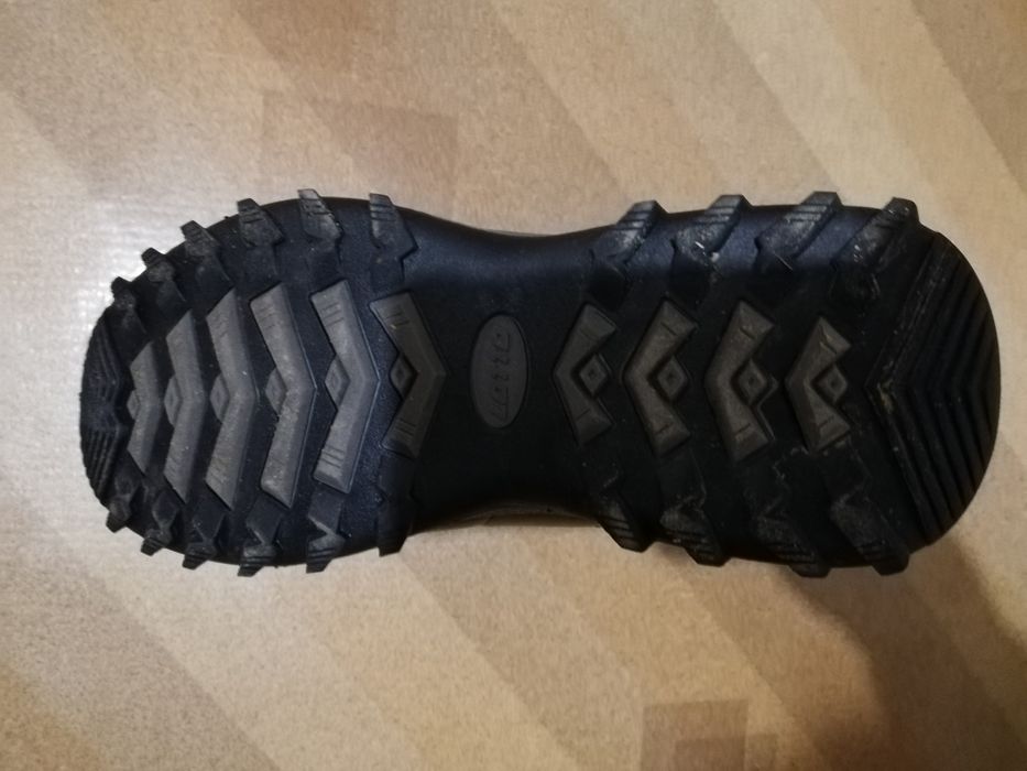 Зимни боти Lotto