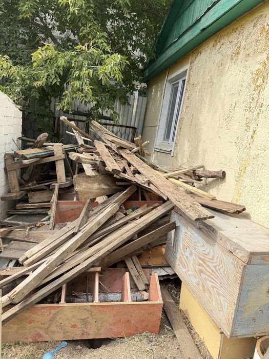 Дрова отдам самовывоз