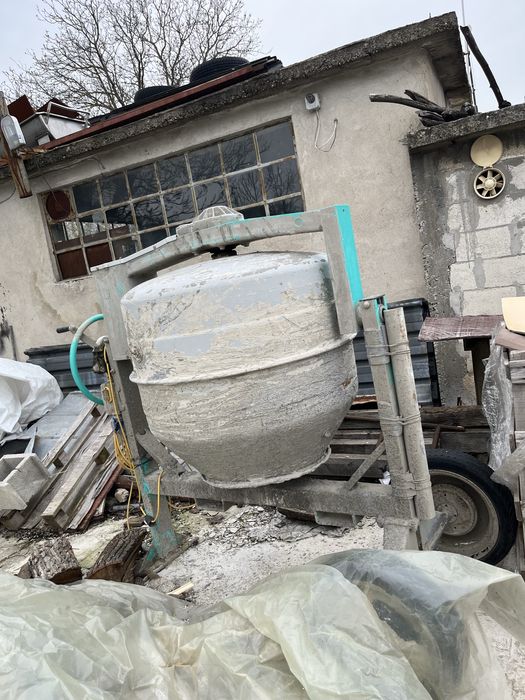 Бетонобъркачка 350 литра