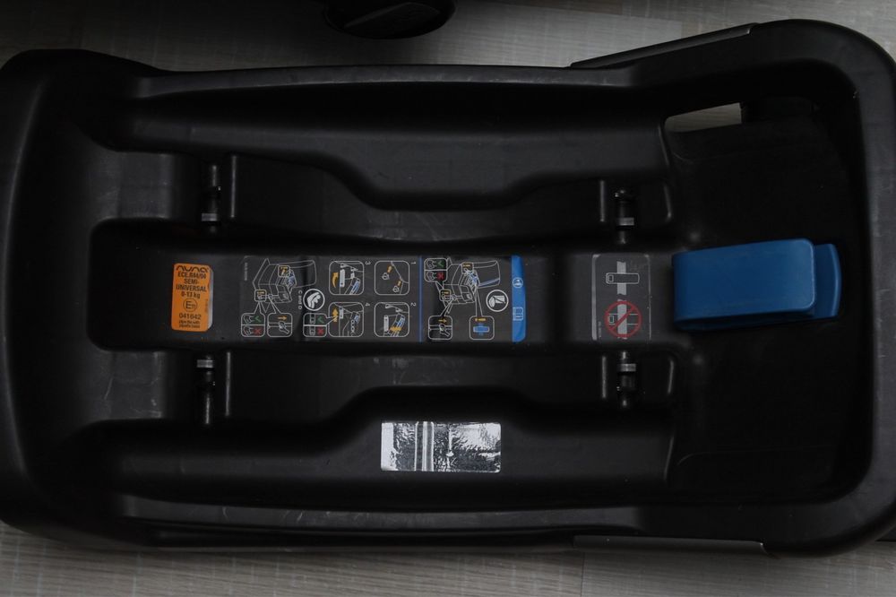 Столче за кола nuna pipa с база