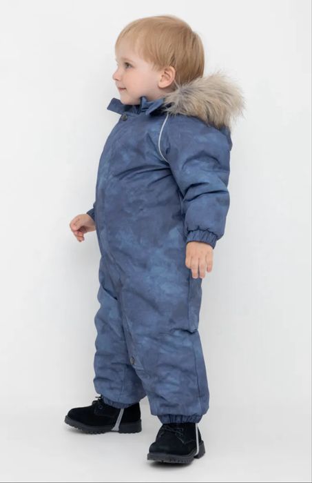 Продам зимний детский комбинезон