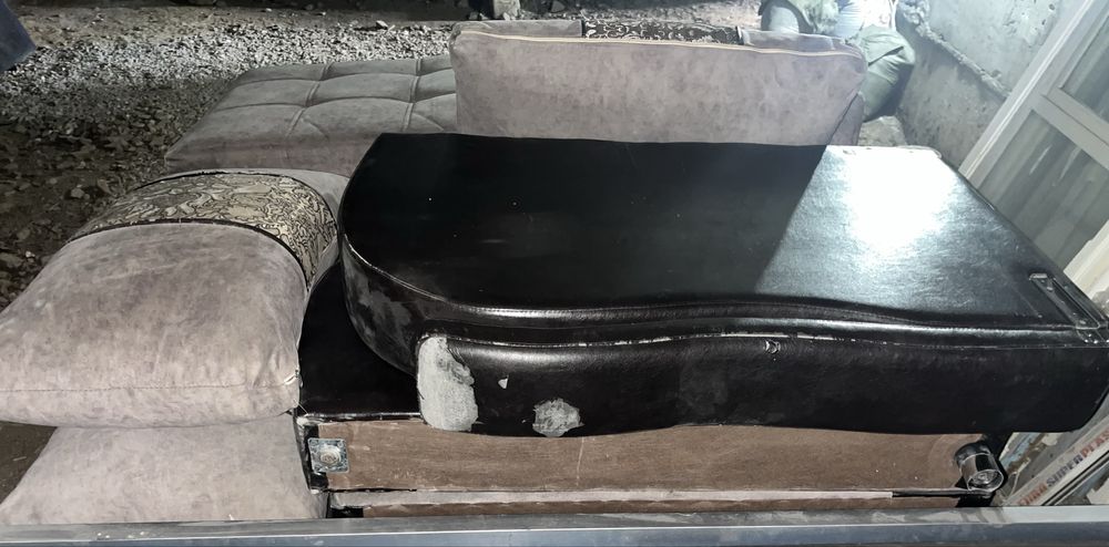 Пролам диван Б/У