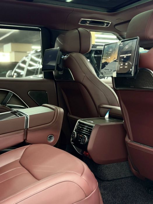 Range Rover Autobiography (Long)