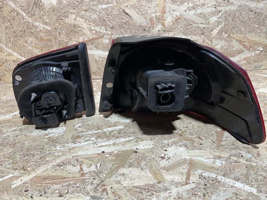 Tripla/Triple stanga-dreapta Volkswagen Golf 6 Hatchback