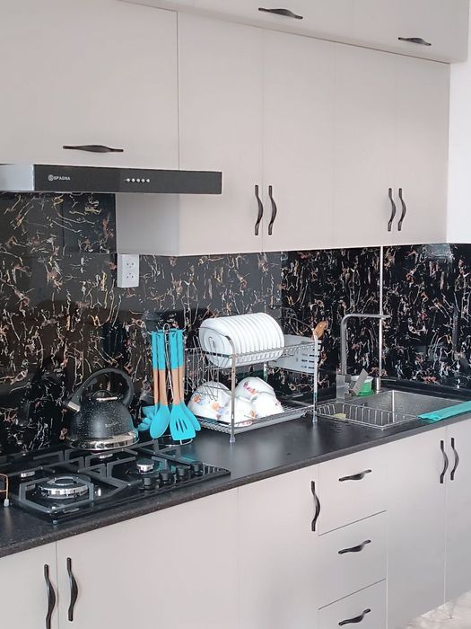 Дача сотилади. 6 соту.
Газ, Сув, Ток бор. 6 соту.
Манзил октош га етма