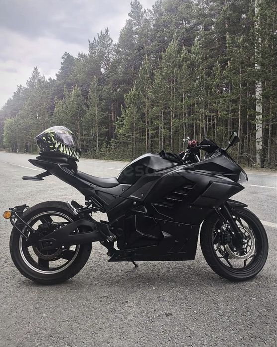 Электромотоцикл Ducati panigale V4