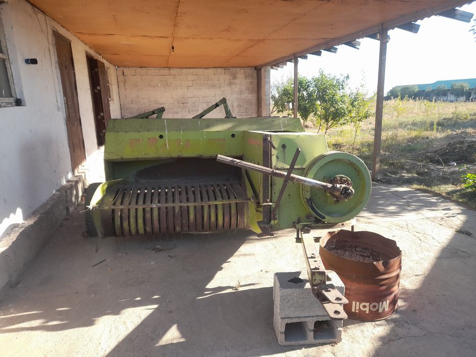 Трактор МТЗ 80.Прессподборщик.Плуг.Культиватор.Борона.