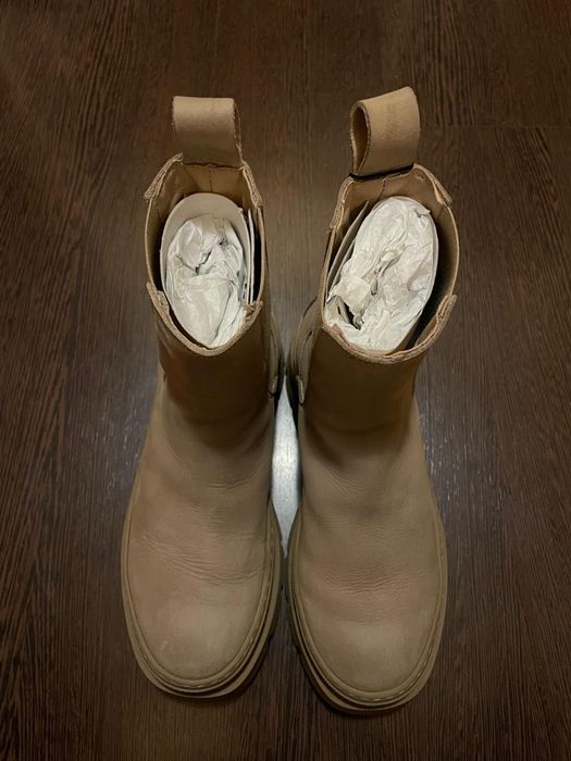 Vând botine REPLY bej din piele naturală, mărimea 37