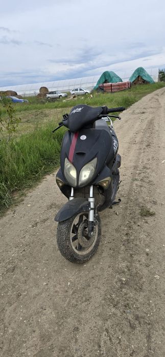 Vand scuter Keeway Arn