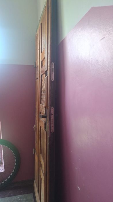 Продам дверь железную