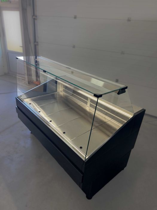 Хоризонтална хладилна витрина Linea - 1500 мм.