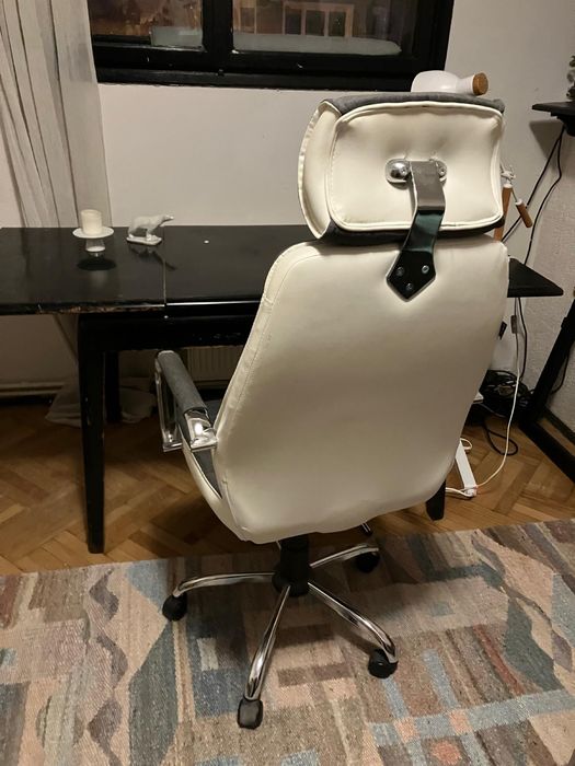 Scaun ergonomic birou