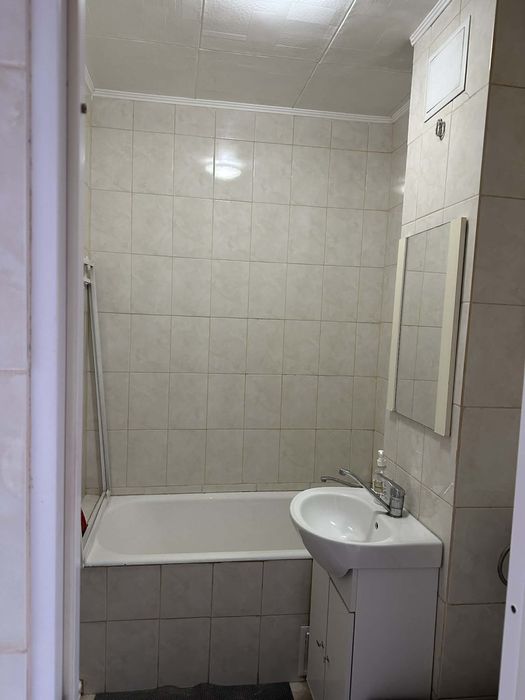 Apartament de inchiriat