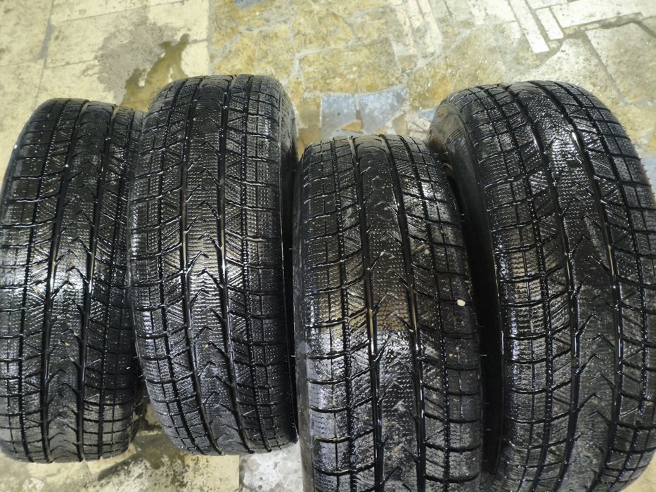 Продам резину все сезонную r 16 225/60/16