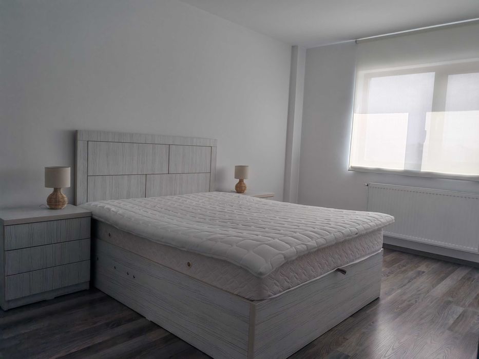 Apartament nou de închiriat