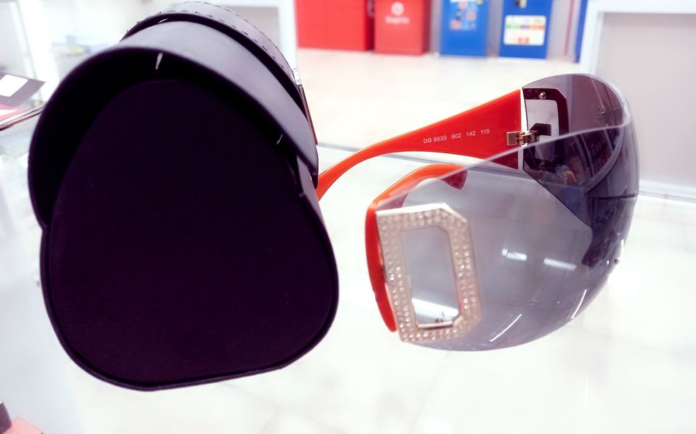 Продам бренд .очки