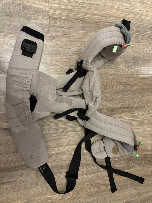 Vând marsupiu ergonomic LennyLight