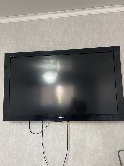 Телевизор сатылады Sony Bravia.