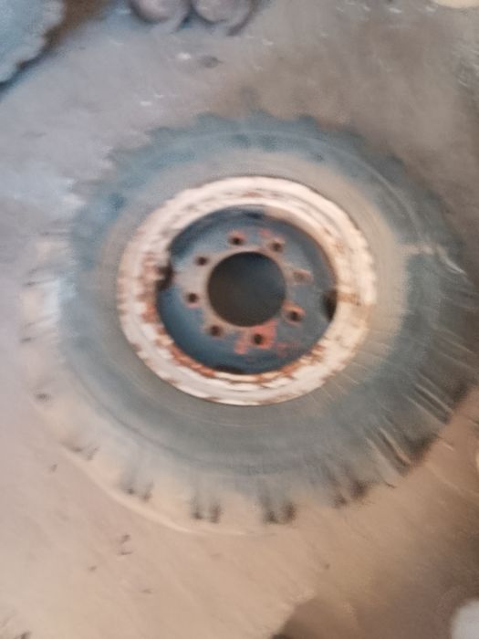 Продам колёса Зил-131