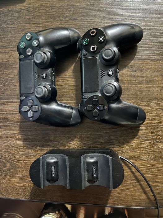 Продам ps4 slim на 1TB