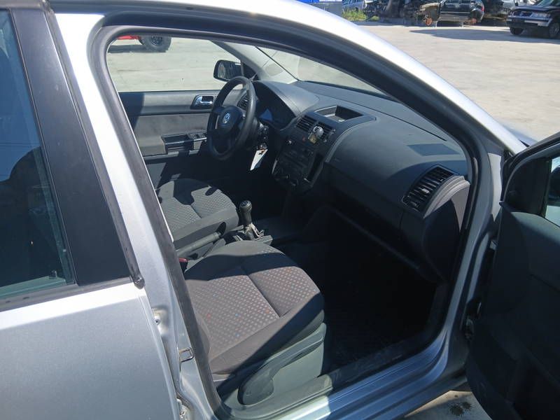 Volkswagen Polo (9N) [Fabr 2001-2008]