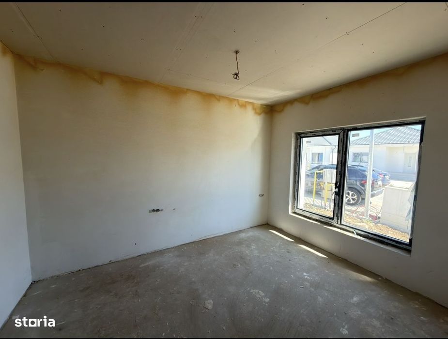 Casa 4 camere Cartier Casandra Odoreu